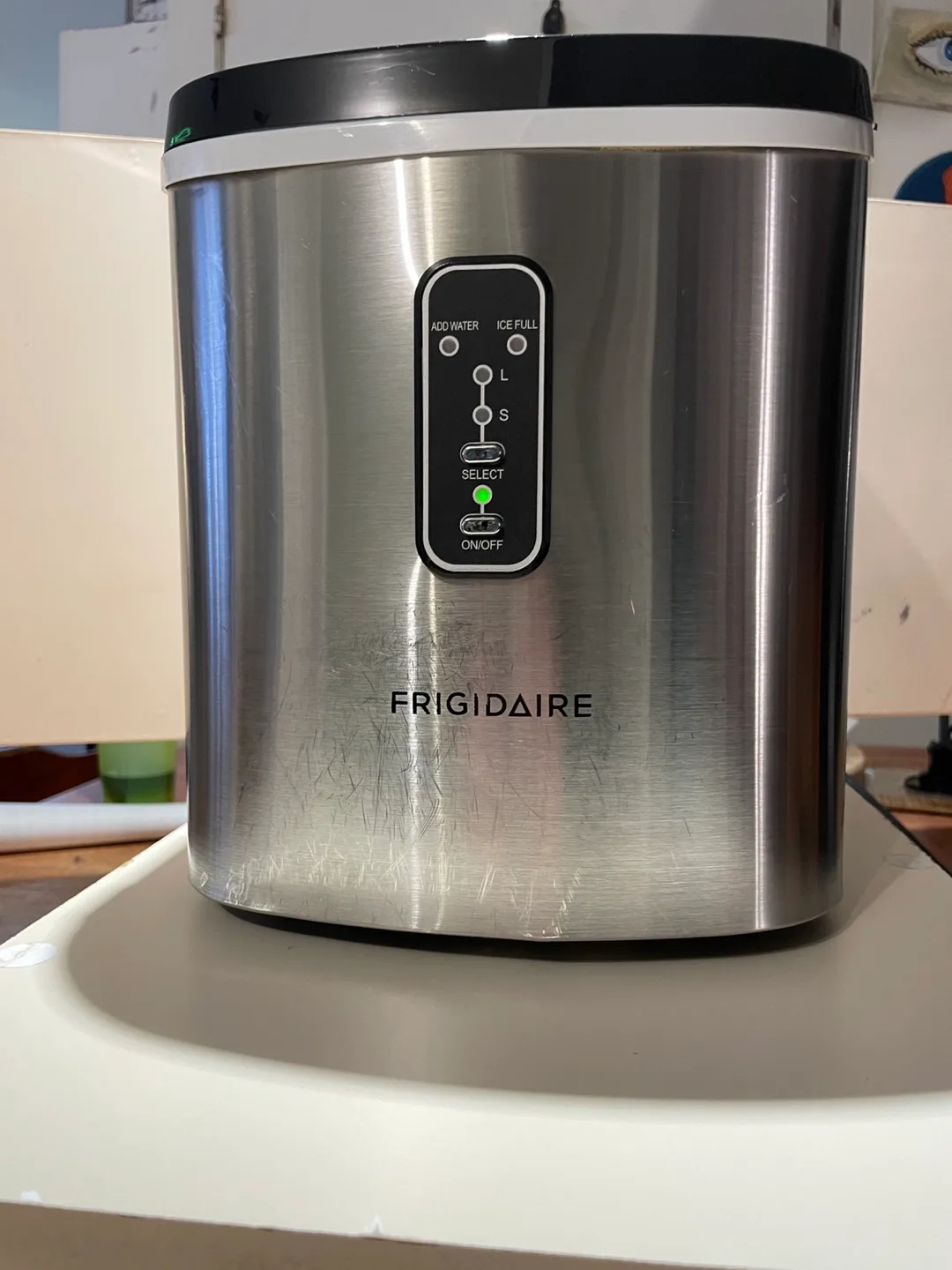 Frigidaire Ice Maker - Stainless Steel- Self Clean mode🧡 image indicator(5)