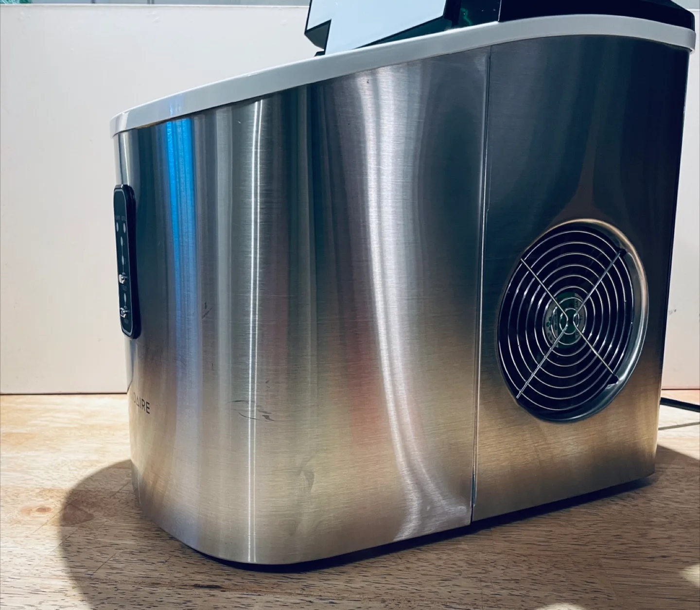 Frigidaire Ice Maker - Stainless Steel- Self Clean mode🧡 image indicator(2)