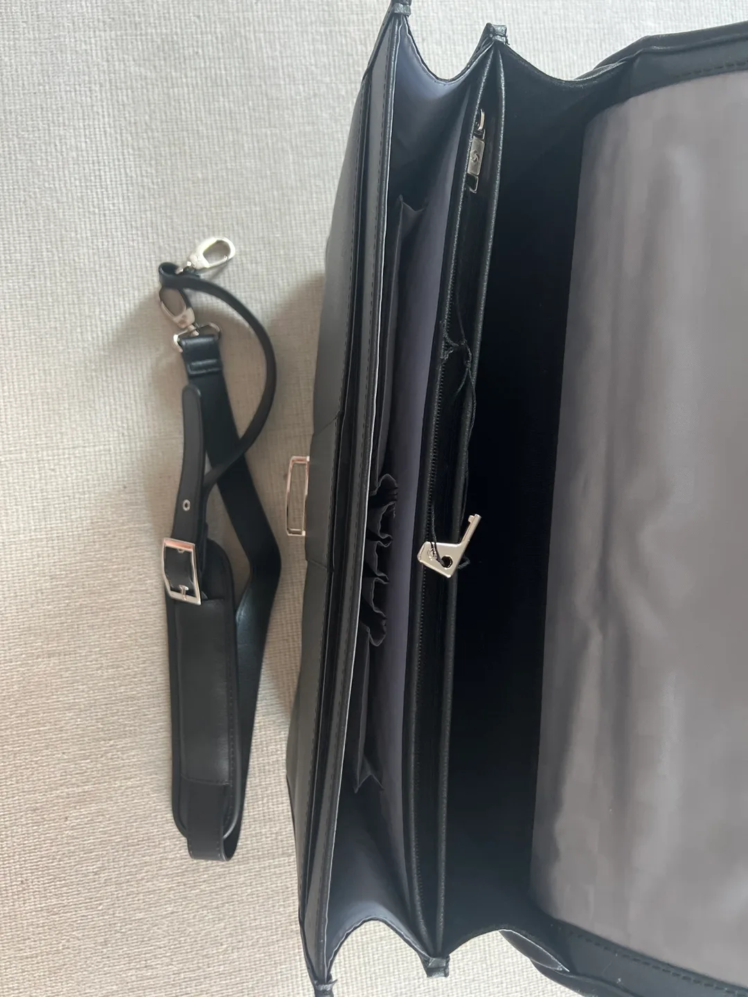 Samsonite Leather Business Case image indicator(2)