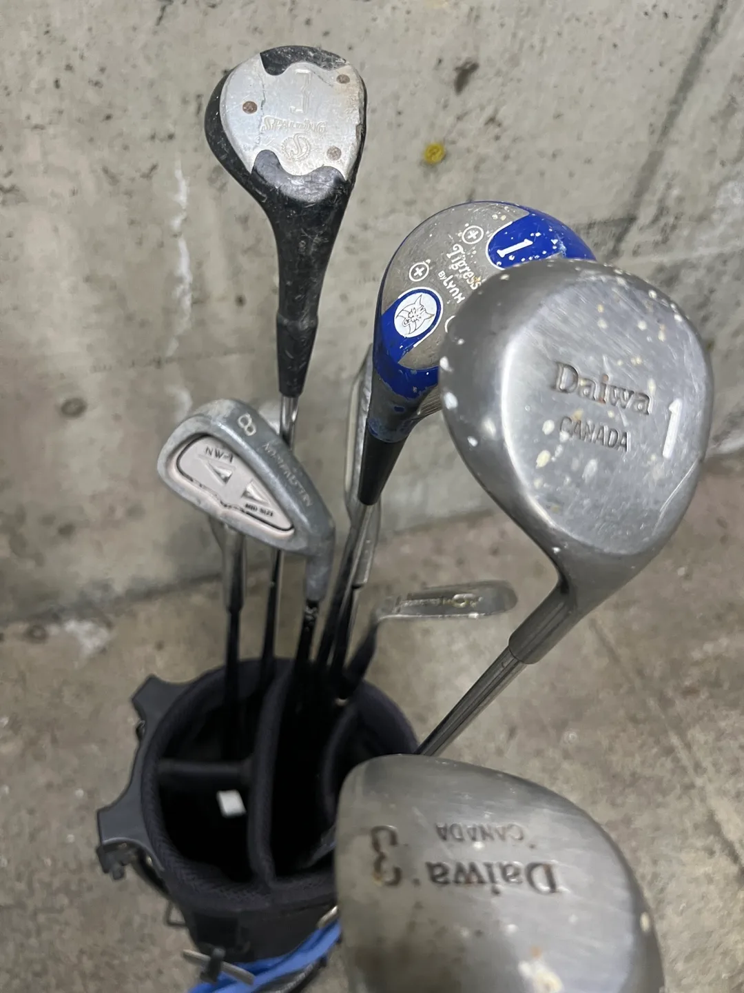 Golf Club Set with Bag image indicator(2)