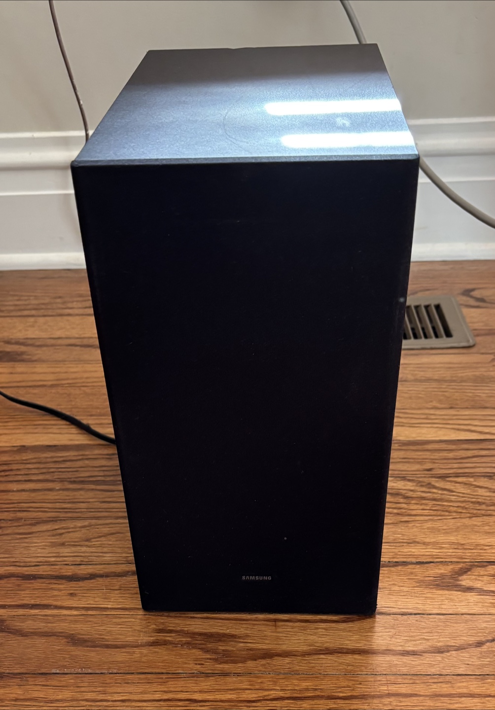 Samsung HW-R650 3.1Ch 340W Soundbar - photo 3