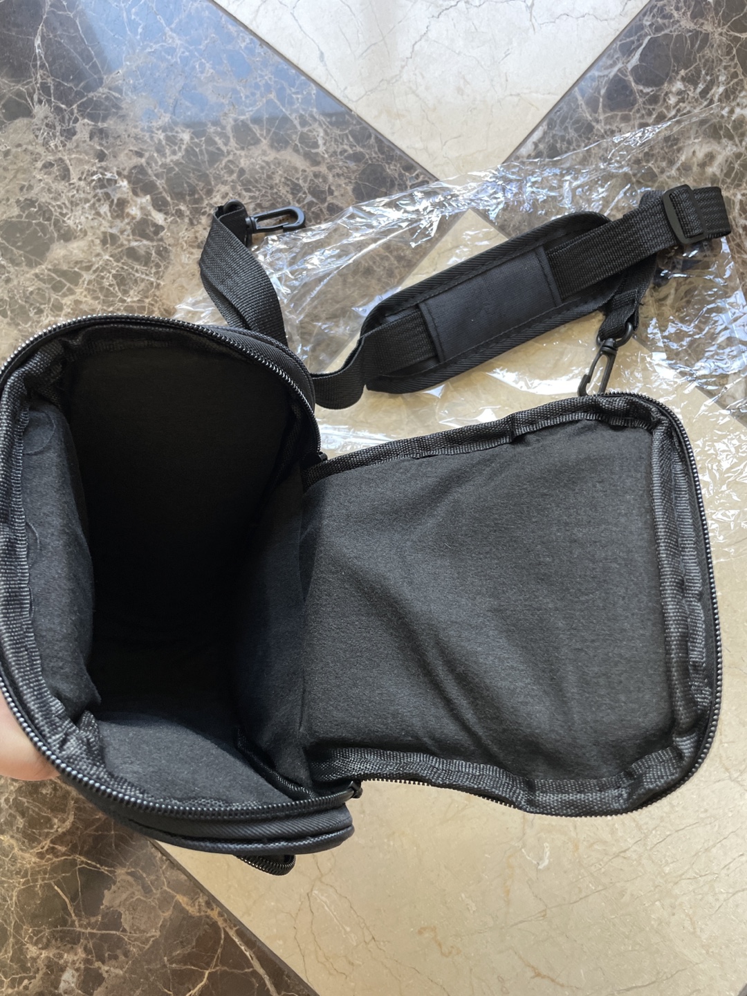 Brand New Nikon Camera Bag - Black - photo 5
