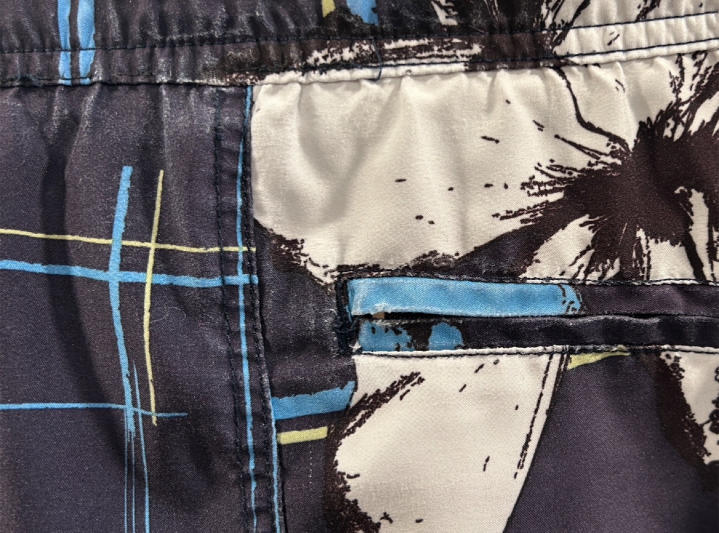 Men’s Dockers Floral Board Shorts - photo 3