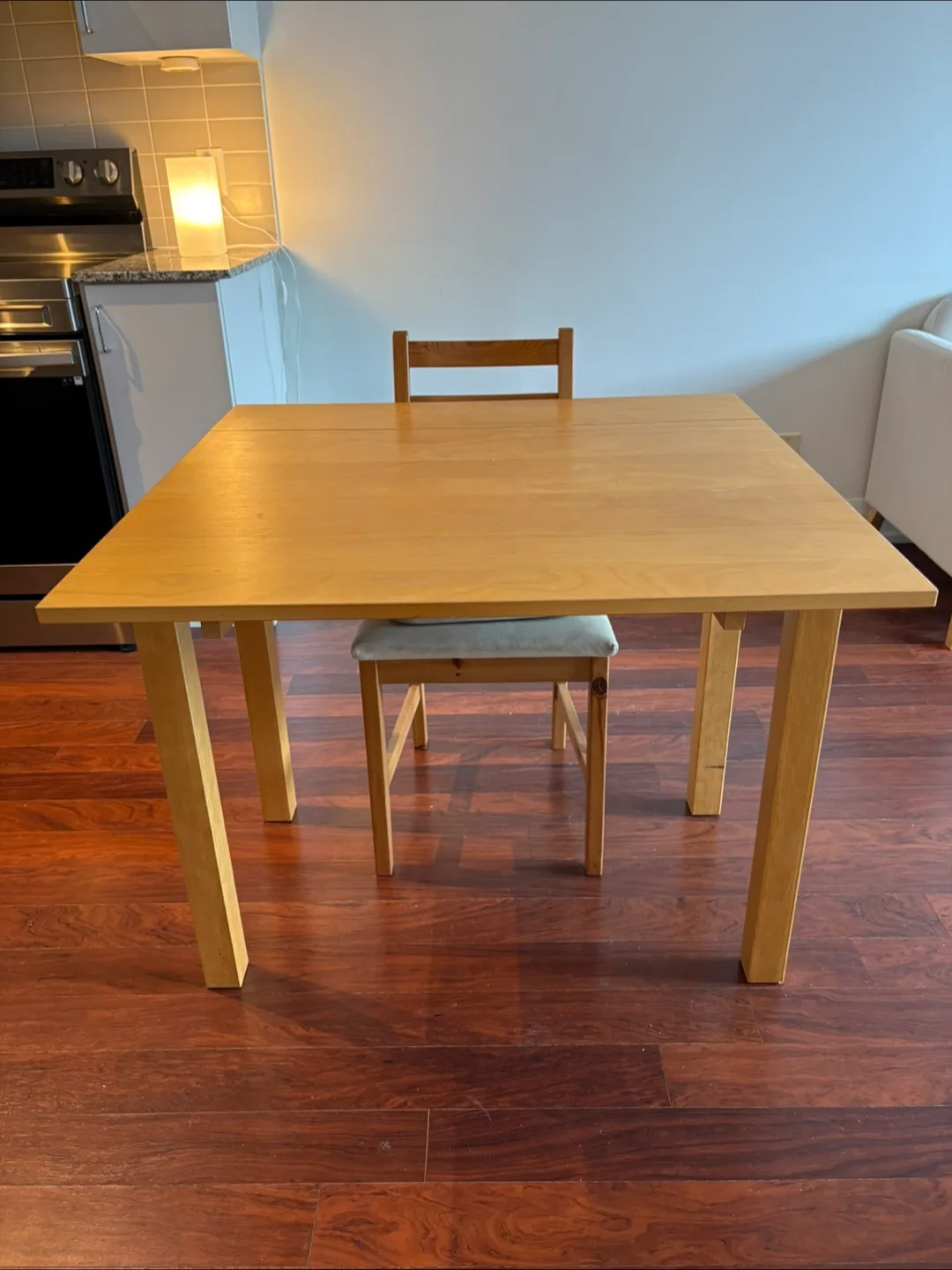 Wooden Extendable Ikea Dining Table thumbnail