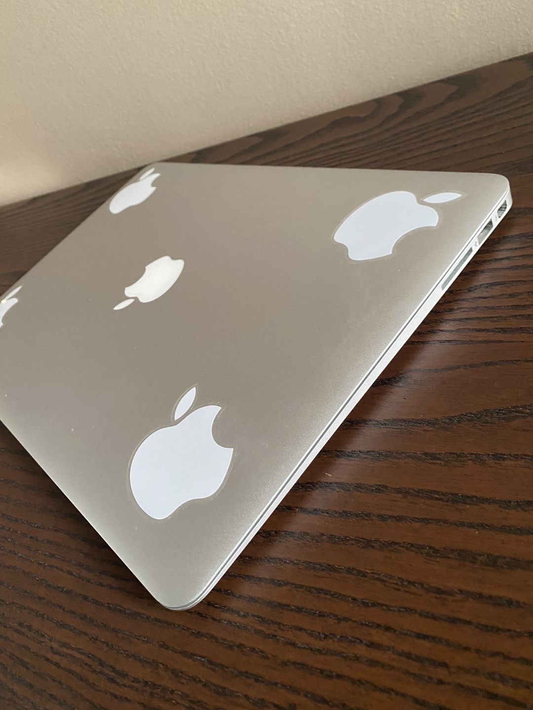 MacBook Air 13” – Early 2015 – Excellent Condition – $250 CAD - photo 2