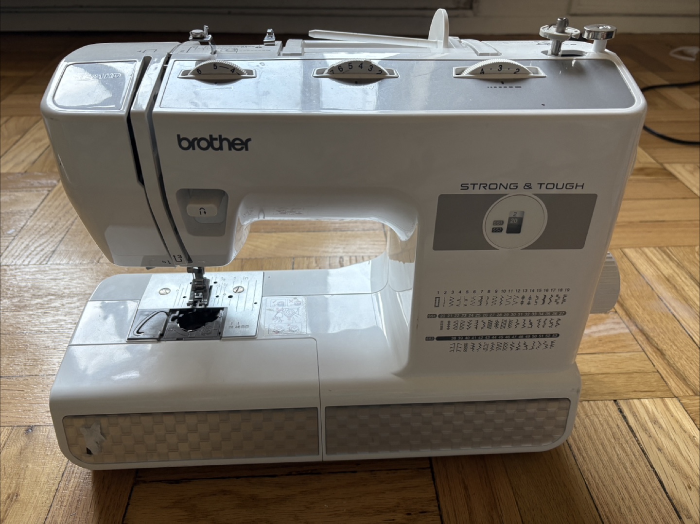 Brother ST531HD Sewing Machine - Strong & Tough - photo 2