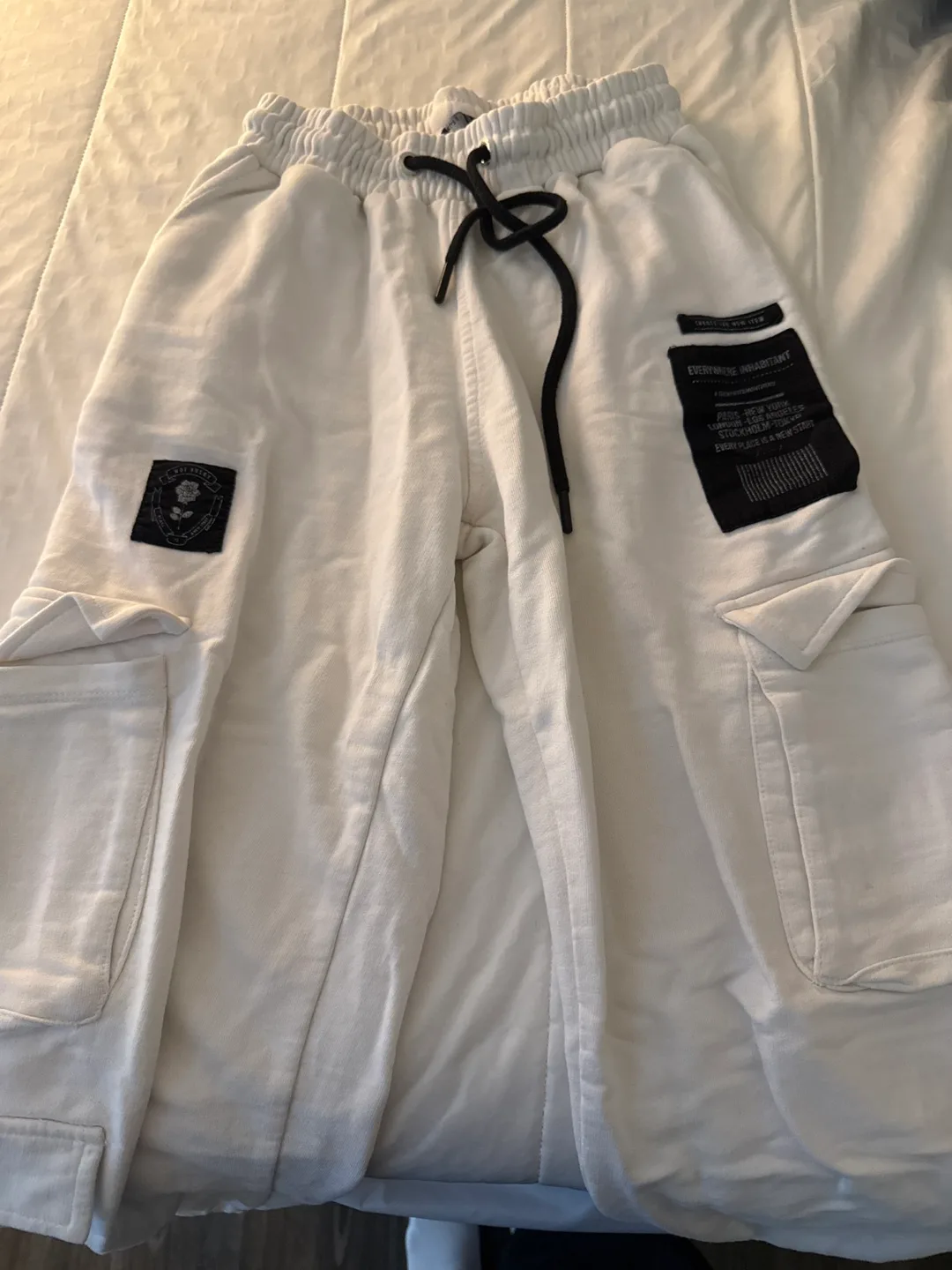 Bershka White Cargo Sweatpants - Size Small thumbnail