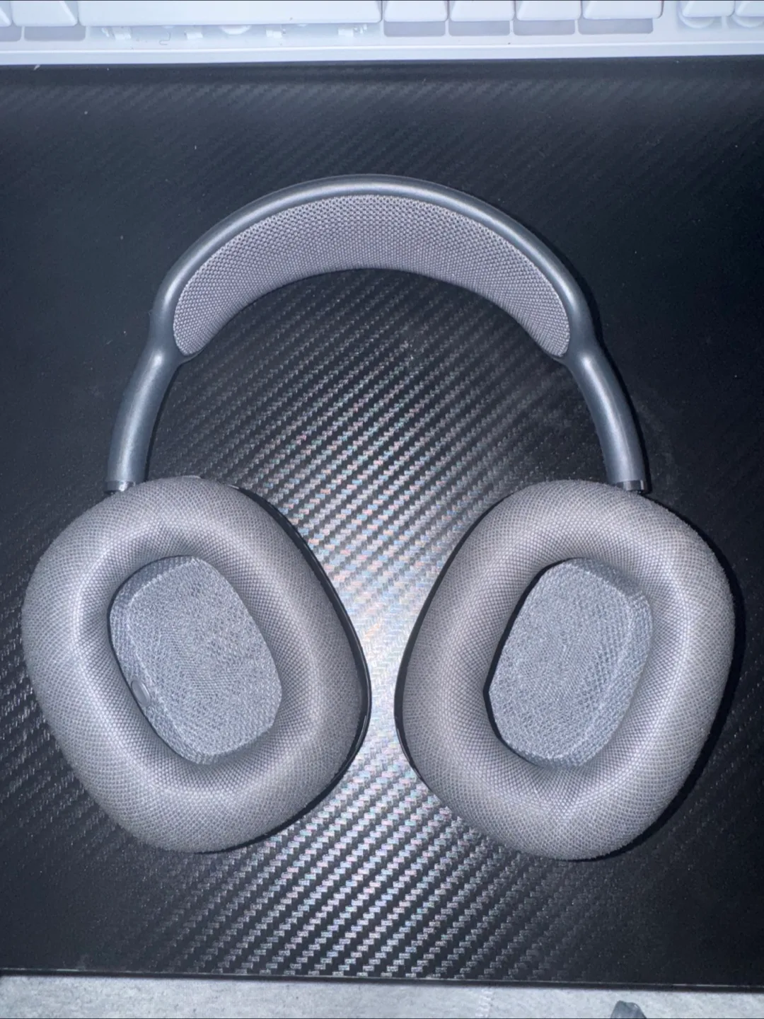 Apple Airpods Max - Space Grey image indicator(2)