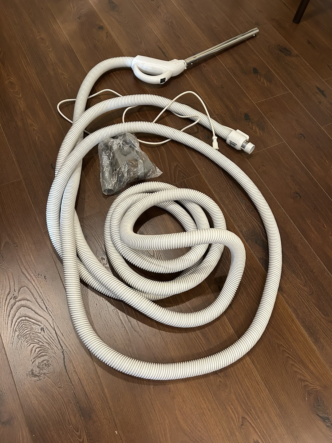 Vacuum Cleaner Hose & Attachment