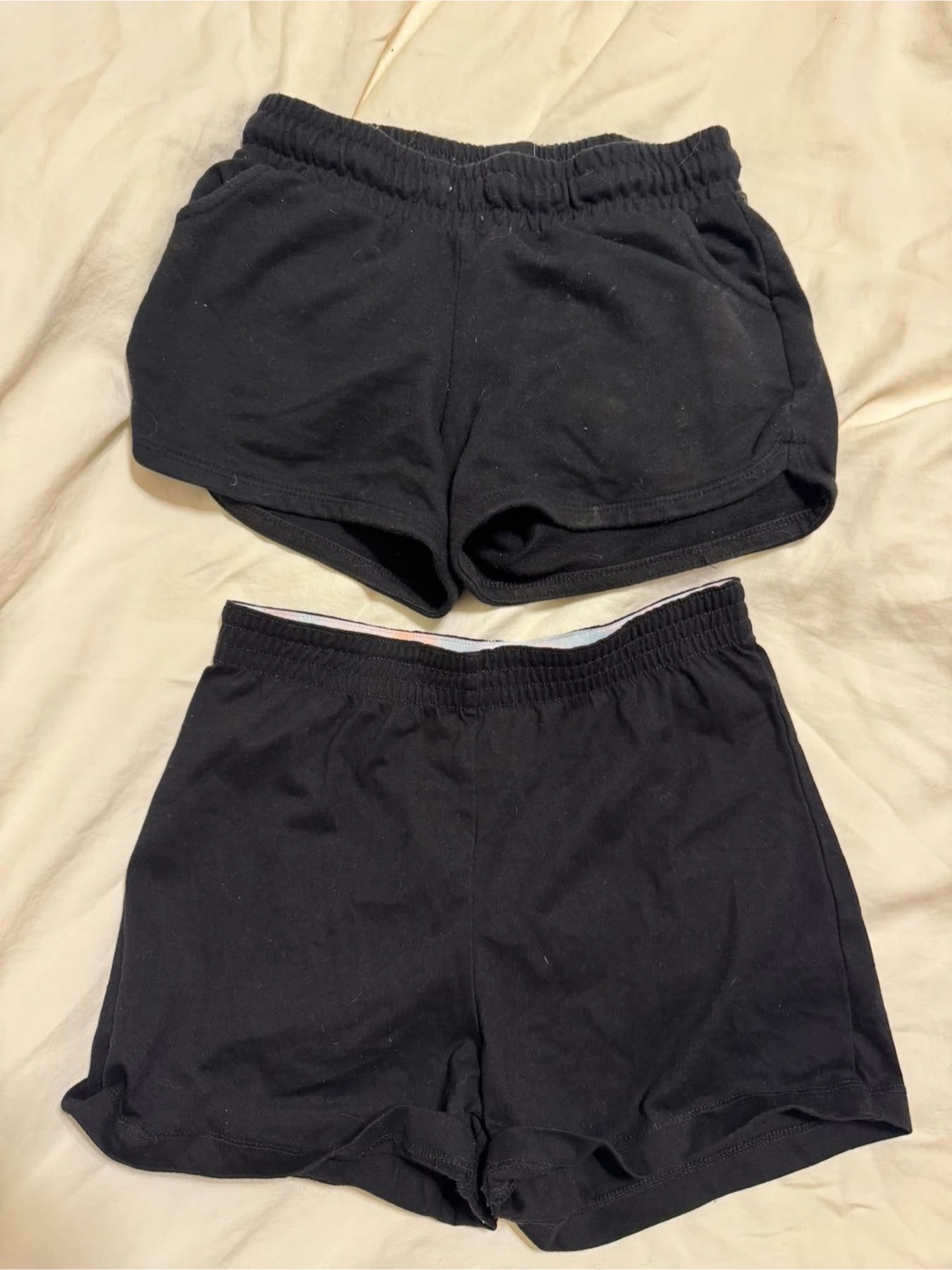6-7 yo girl' Clothes Bundle 💛 - photo 3