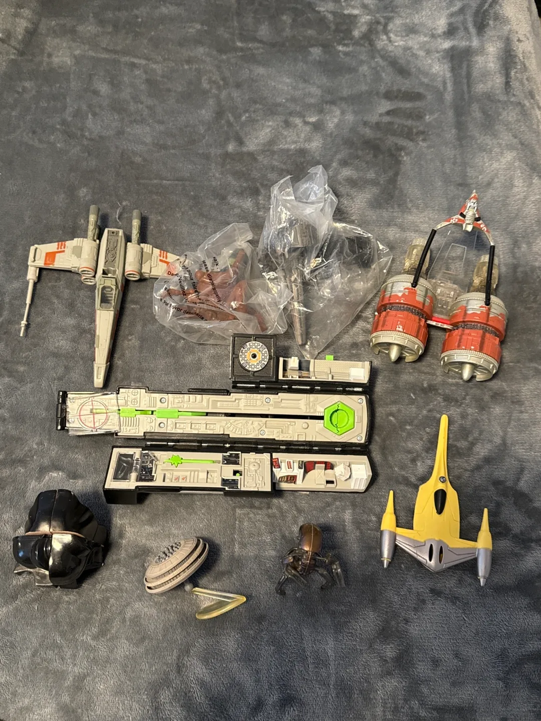 Star Wars Action Figures Lot thumbnail