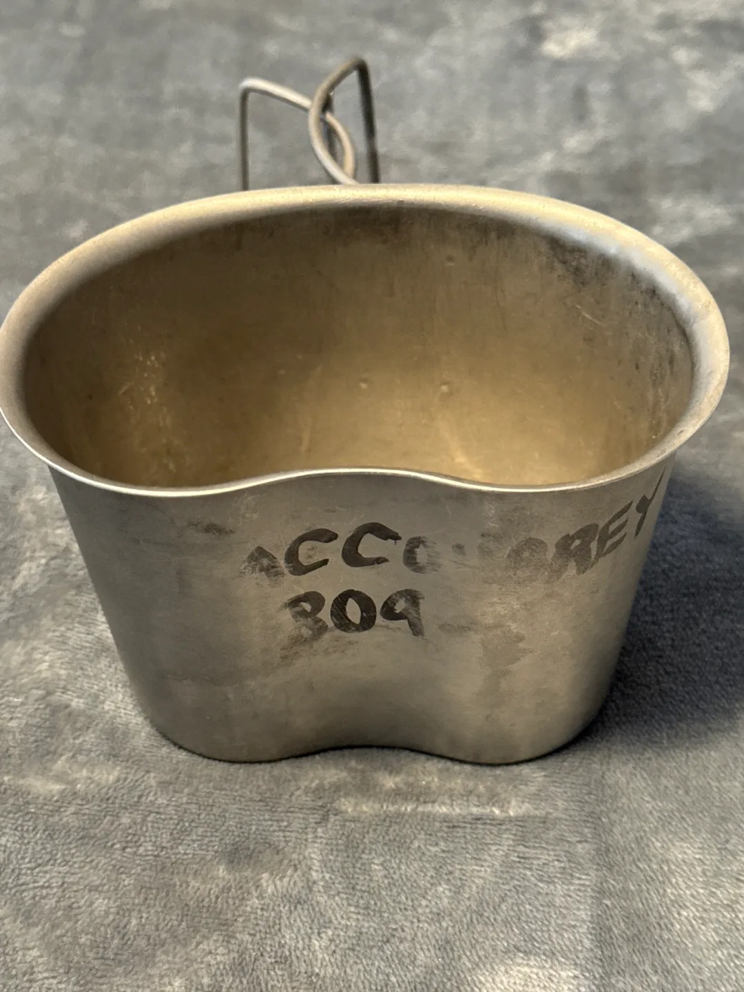 Metal Army Canteen Holder/Cup thumbnail
