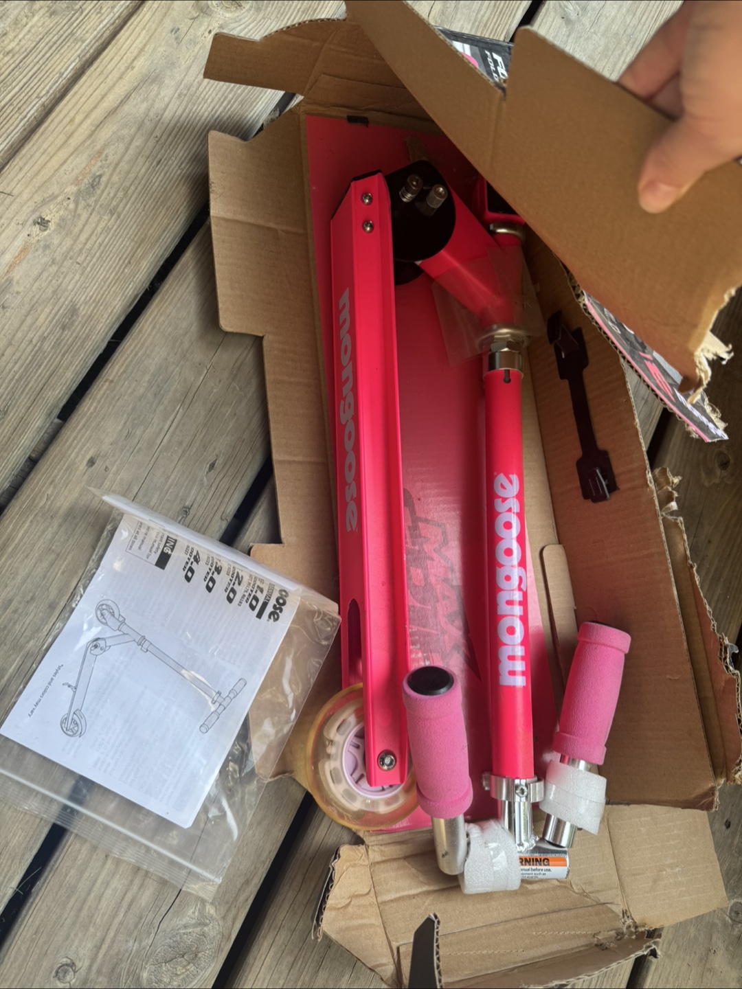Mongoose Force 1.0 Folding Scooter - Pink 💛 - photo 2