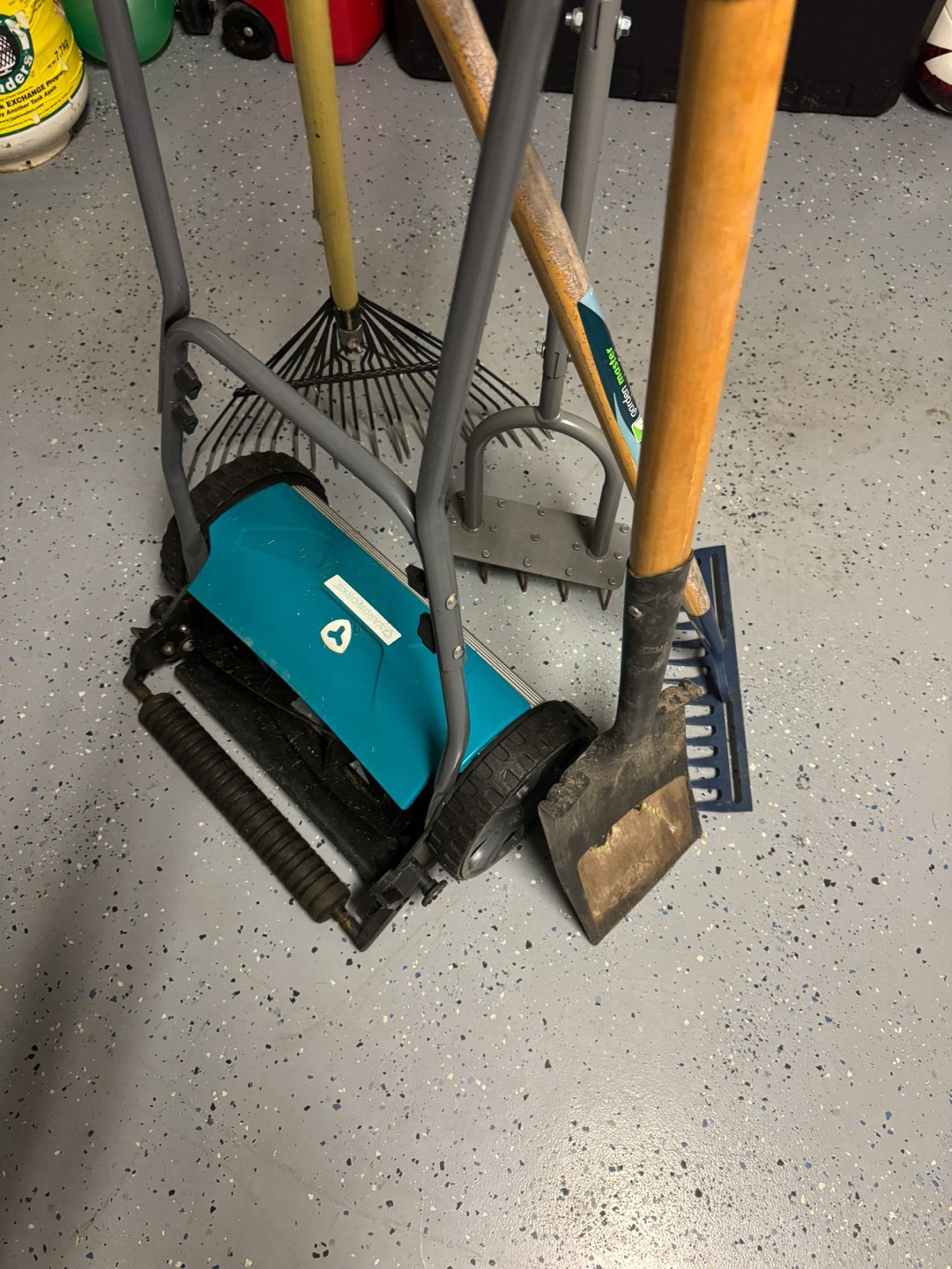 Gardening tools set