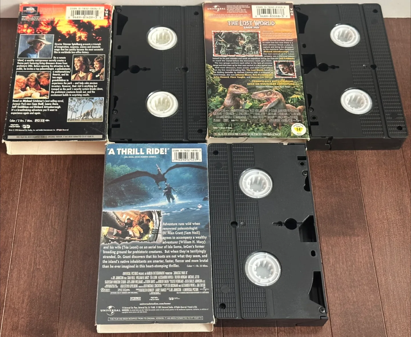 Jurassic Park trilogy on VHS cassette tapes image indicator(2)