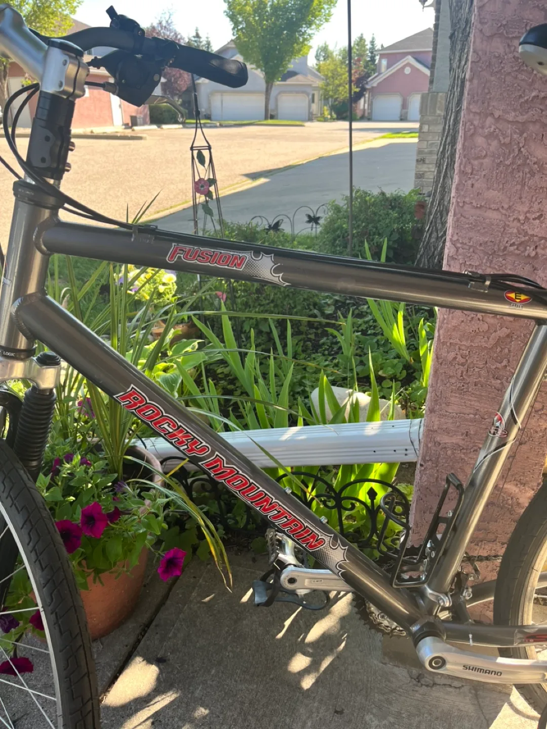 Rocky Mountain Fusion Bike image indicator(2)