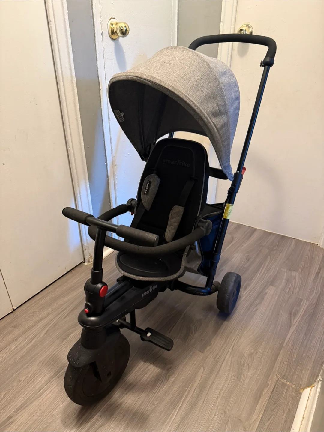 Smartrike Folding Grey Stroller Trike image indicator(3)