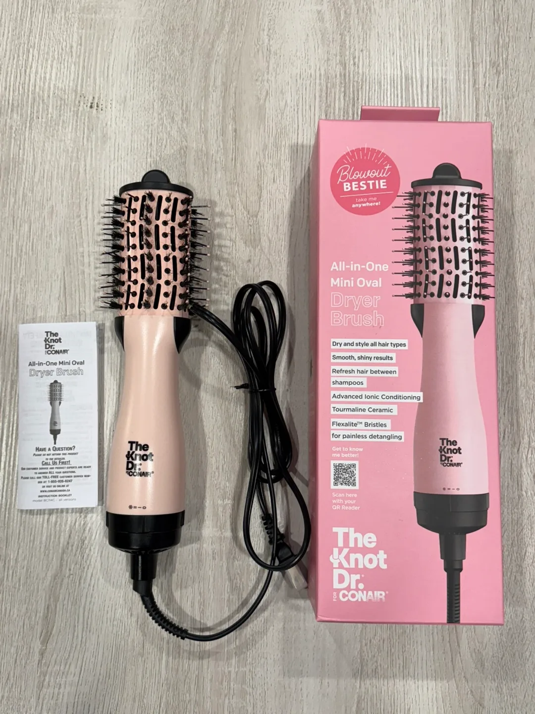 Conair The Knot Dr. All-in-One Mini Oval Dryer Brush image indicator(2)