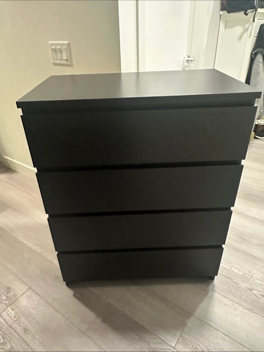 Ikea 4 drawers dresser *Delivery FREE thumbnail