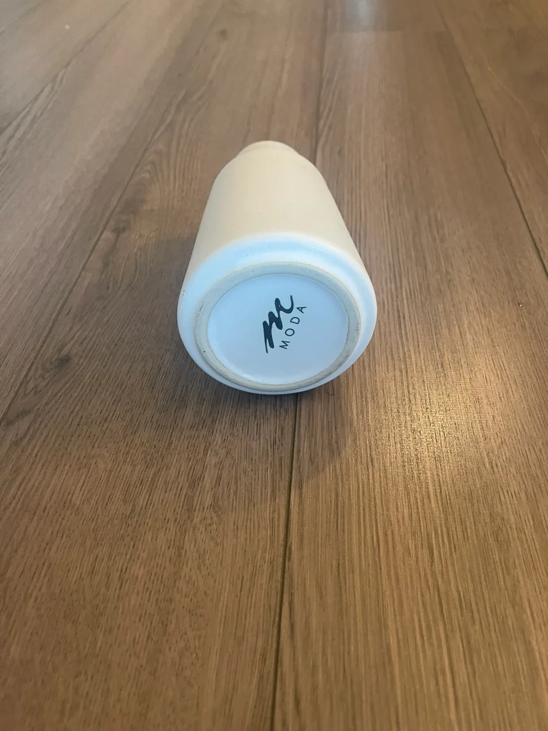 Moda White Soap Dispenser image indicator(3)