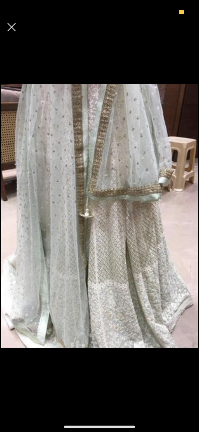 Lehenga Choli Set - Women's Traditional Outfit - photo 4