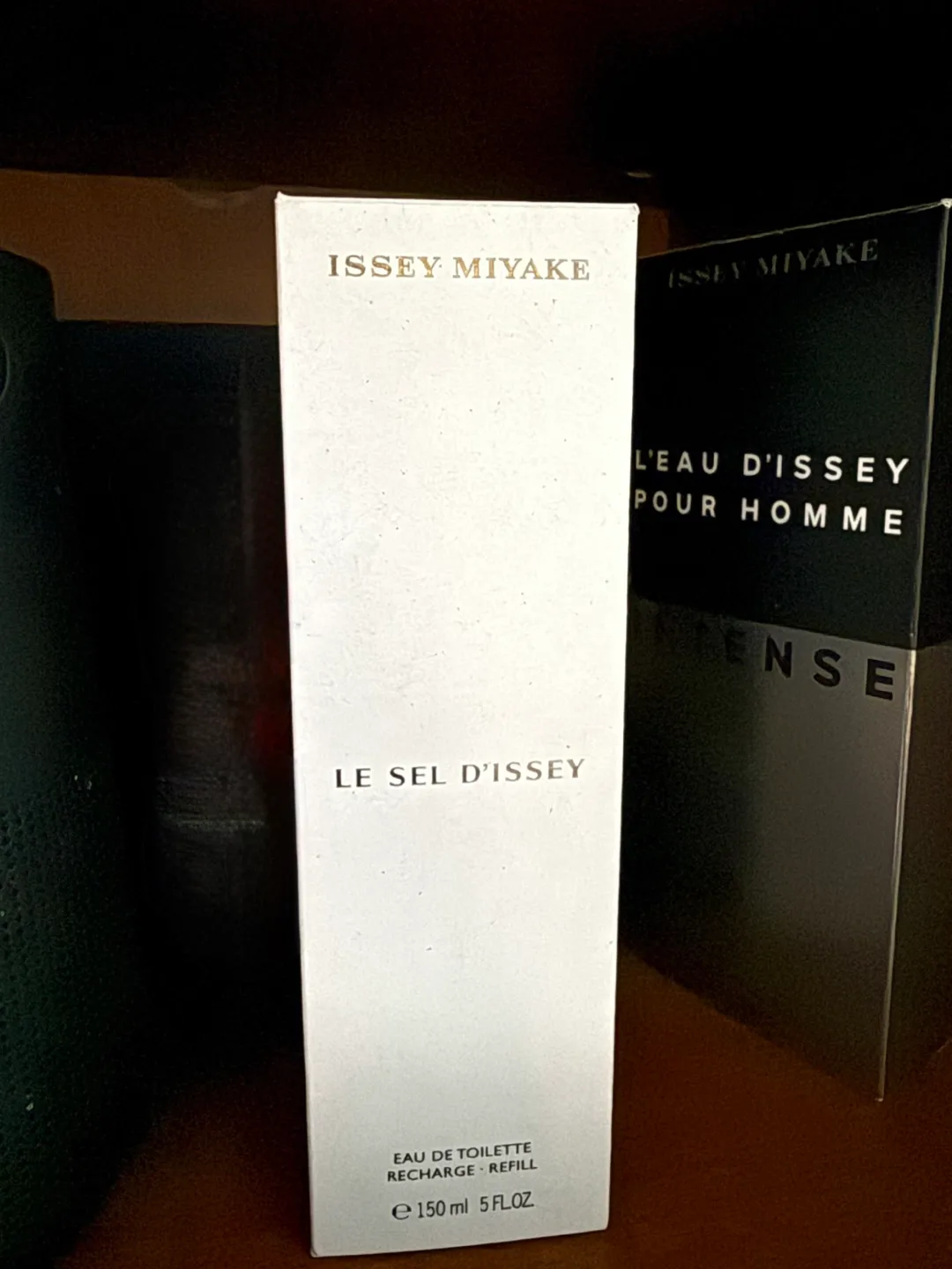 Issey Miyake Le Sel d'Issey Eau de Toilette 150ml image indicator(6)