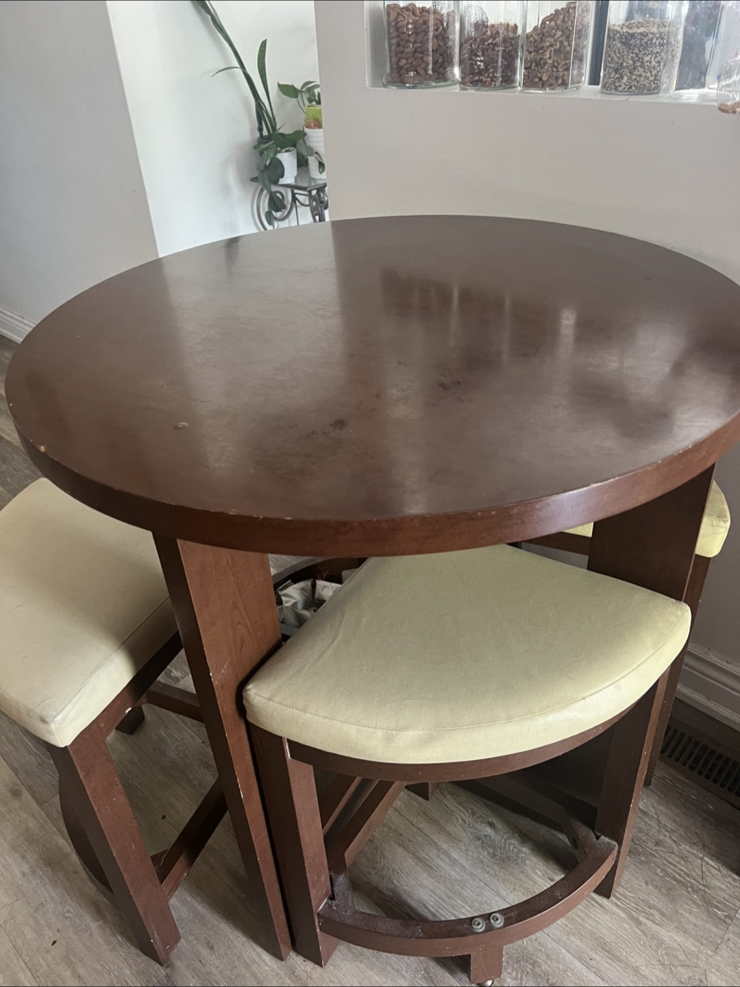 Round Wooden Dining Table with 4 Stools - photo 4