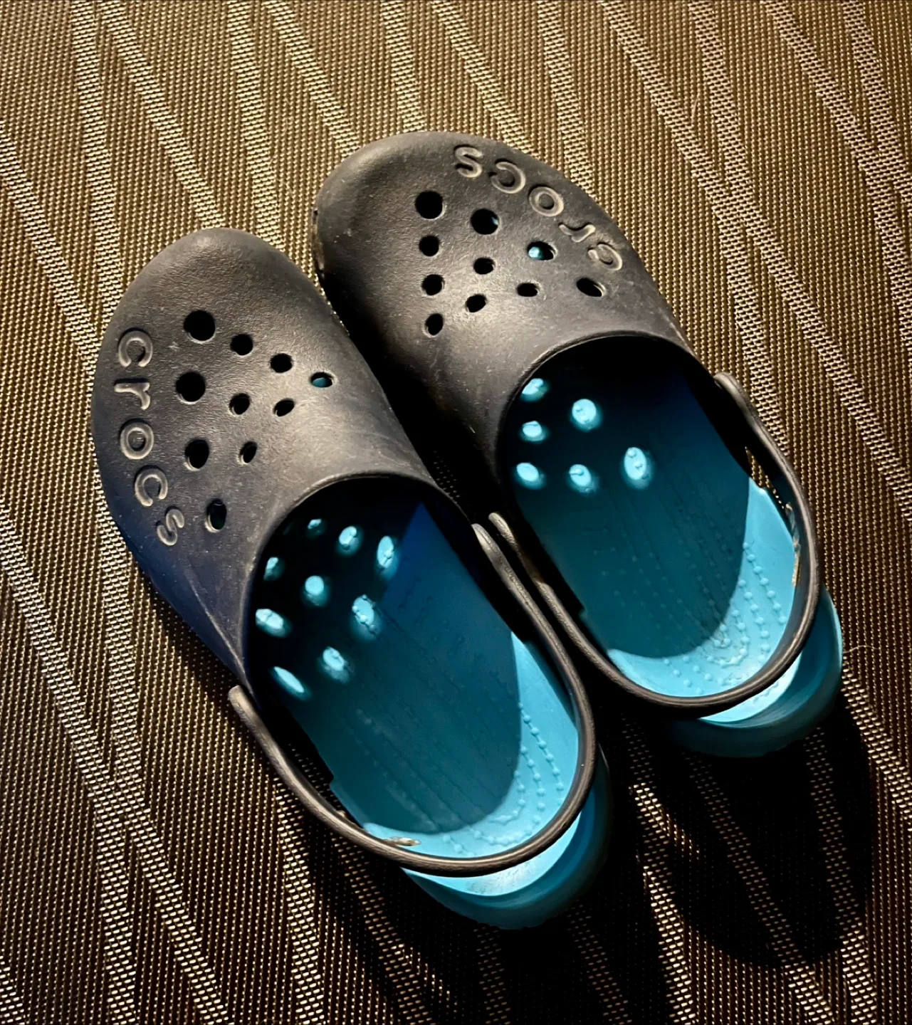 Kid’s Crocs Clogs, Size J2 thumbnail
