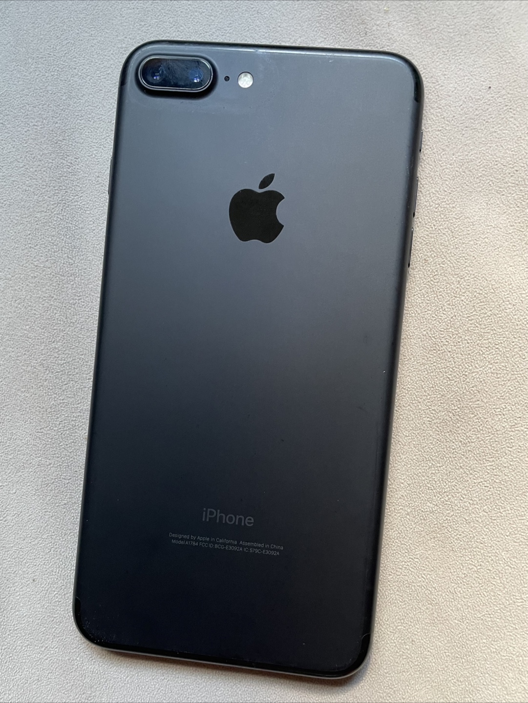 Apple iPhone 7 Plus - Black unlocked - photo 2