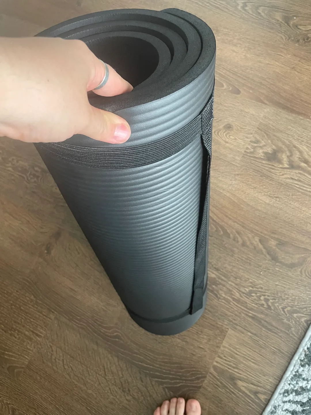 HEAD 12mm Exercise Mat - Black Yoga Mat image indicator(4)