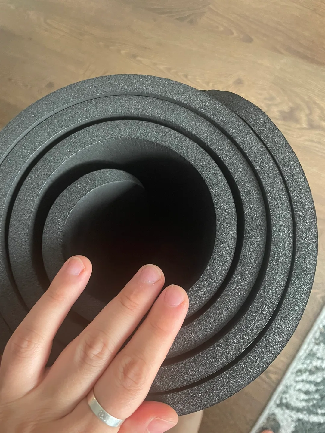 HEAD 12mm Exercise Mat - Black Yoga Mat image indicator(5)
