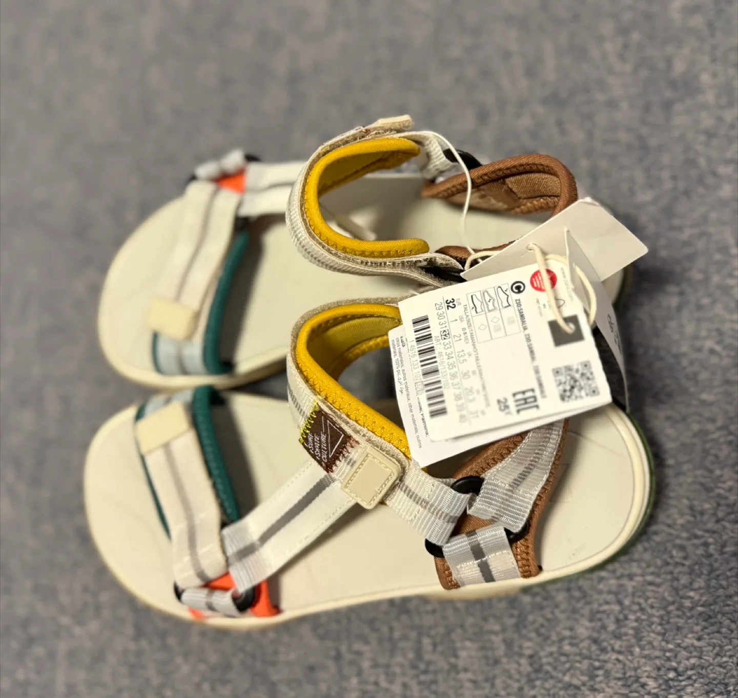 Zara Sandals, Size 32 (Kids) image indicator(2)