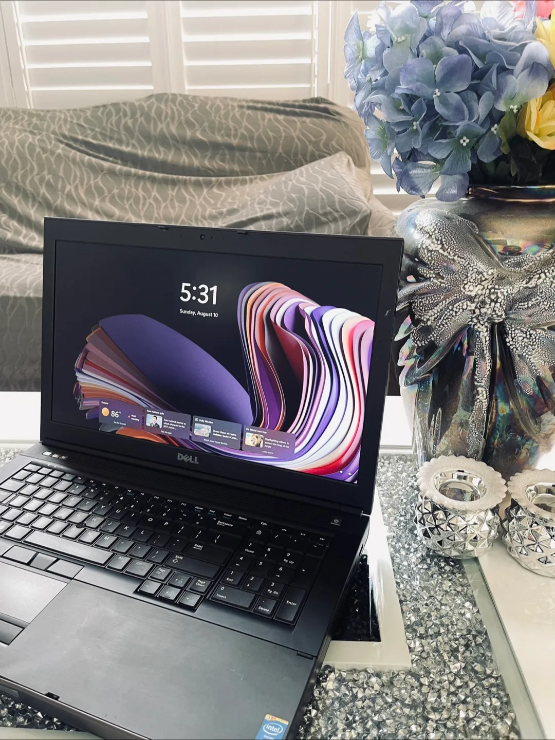 Dell Precision M6800 | Core i7 | 16 GB RAM | 256 GB SSD | Win 11 image indicator(3)