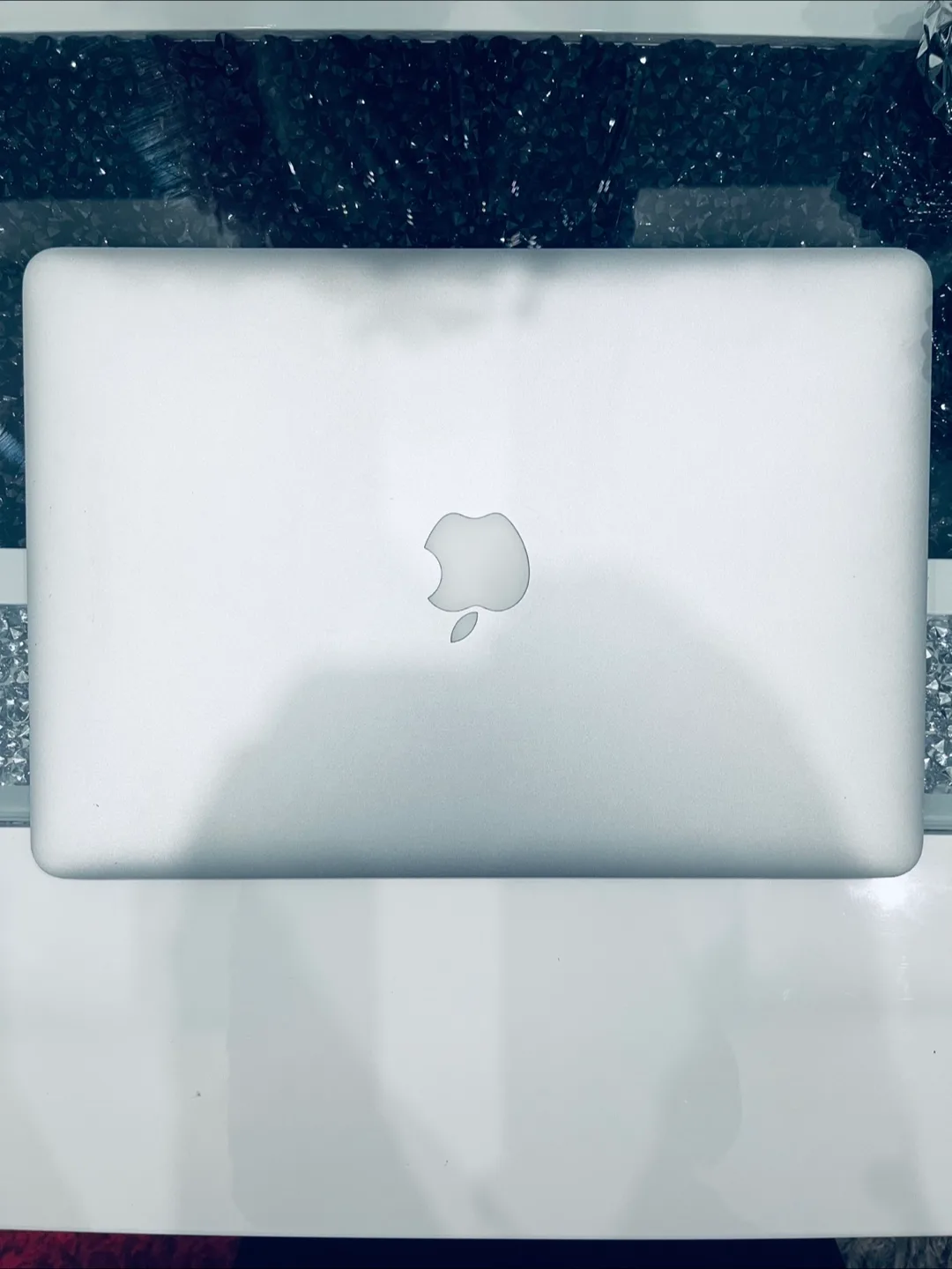 MacBook Air 13” (2015) – i5, 8GB RAM, 128SSD image indicator(5)