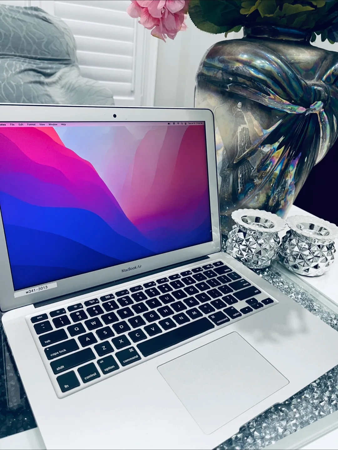 MacBook Air 13” (2015) – i5, 8GB RAM, 128SSD image indicator(3)