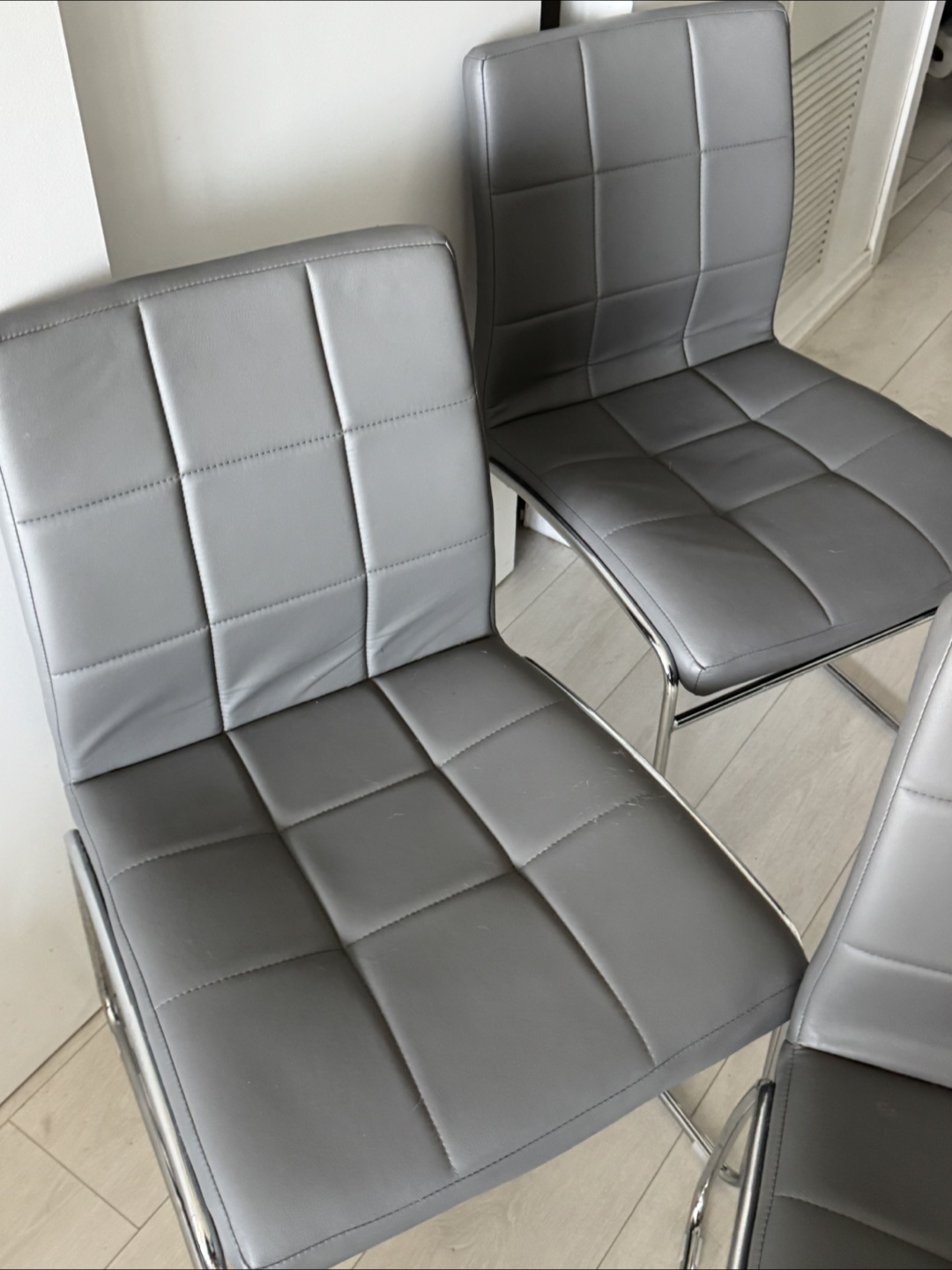 Set of 4 Grey Padded Dining Chairs - photo 3