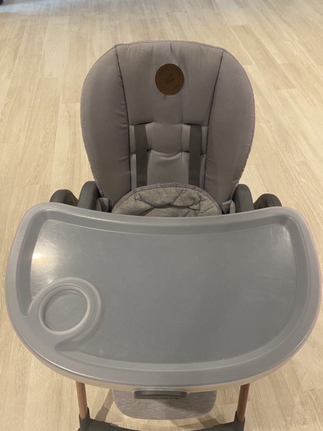 Maxi-Cosi Highchair - photo 3