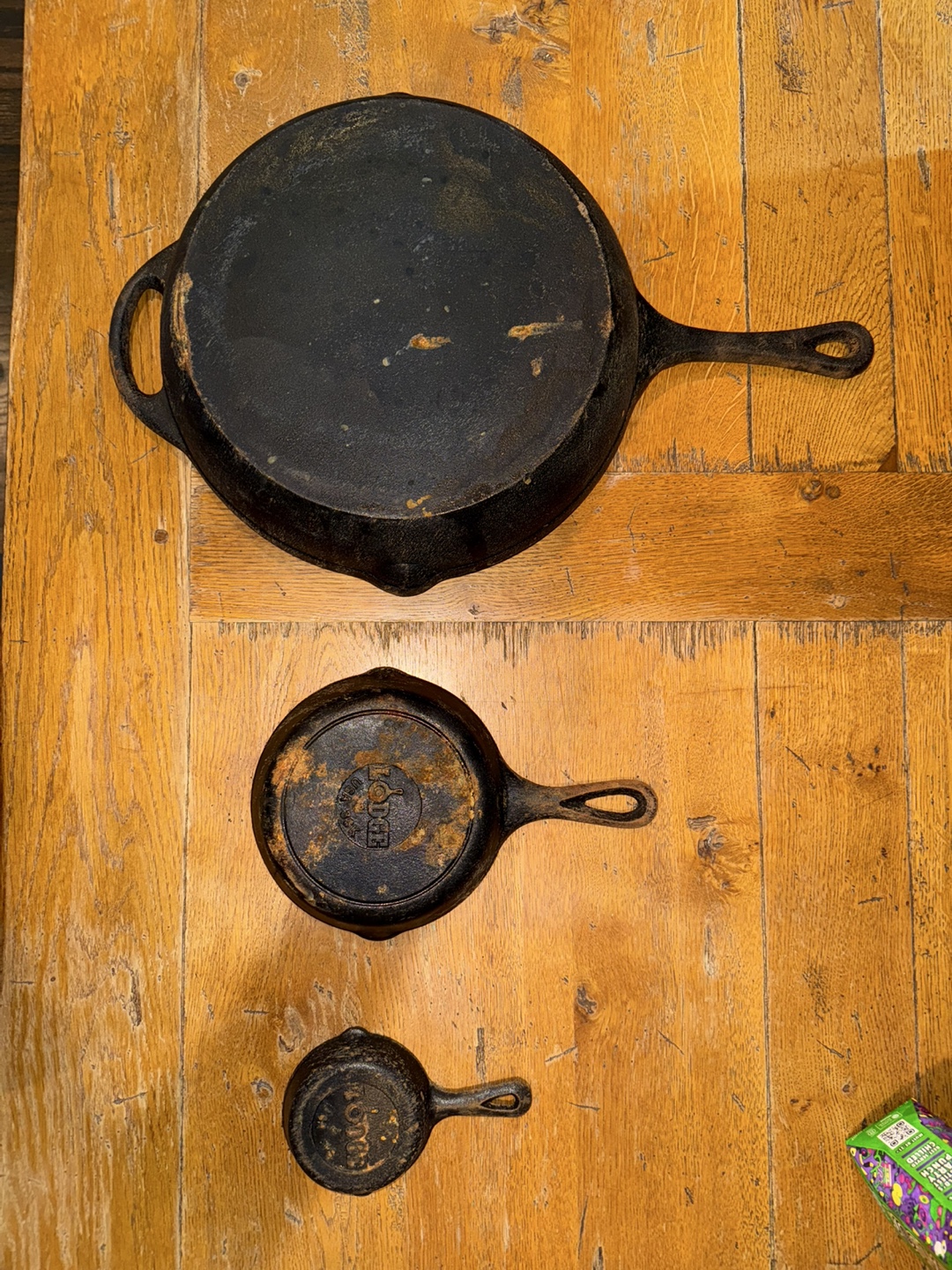 Lodge Cast Iron Skillet Set