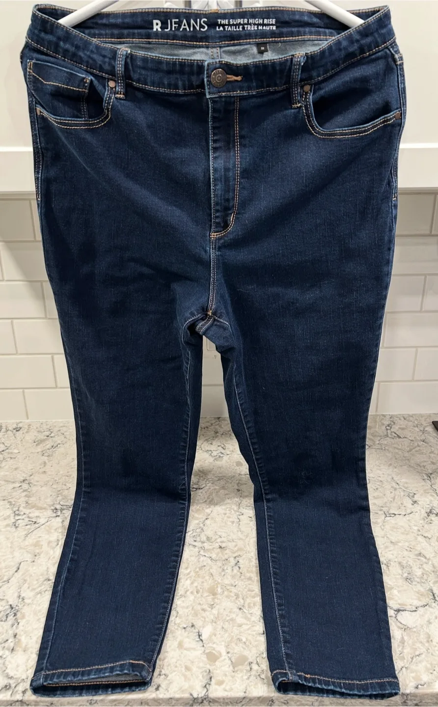 Women’s The Super High Rise Jeans (Reitmans)(33 Reg) image indicator(2)