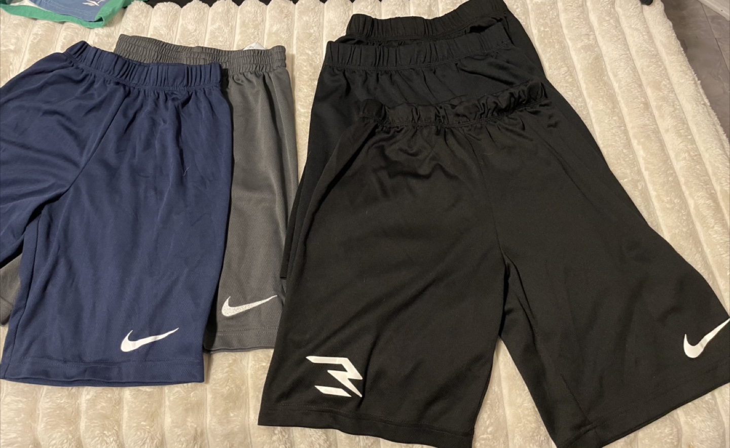 Boy clothes size 8 to 12 - photo 3