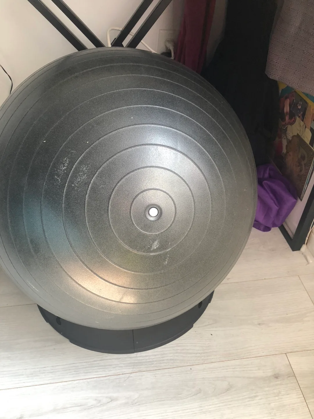 Retrospec Luna Exercise Ball with Base image indicator(4)