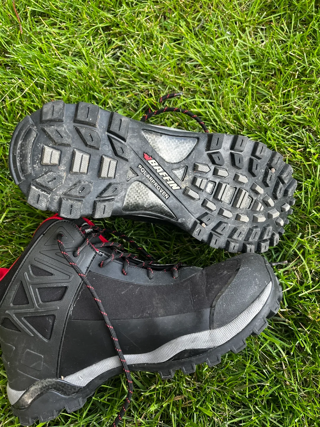 Baffin Black/Red Insulated Winter Boots image indicator(3)