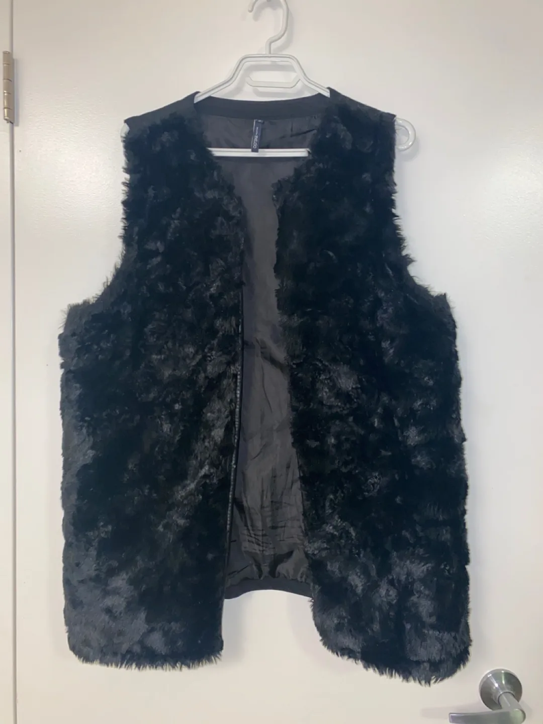M Studio Collection Black Faux Fur Vest - Size 18 thumbnail