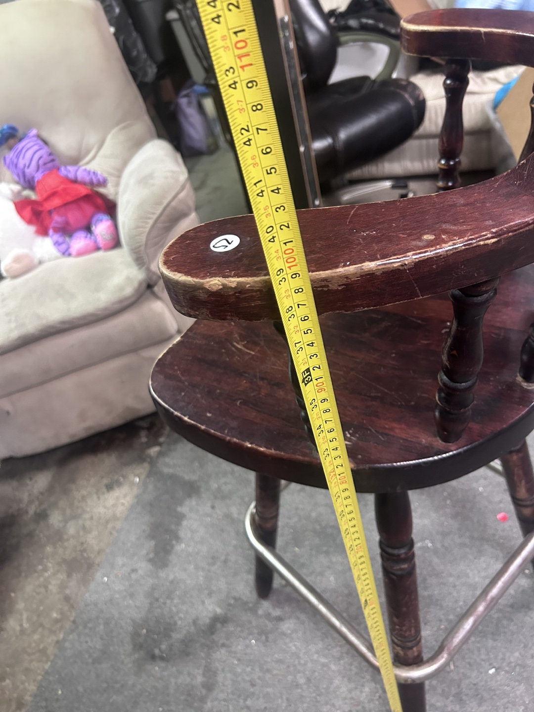 Wooden spinny Bar Stool - photo 2