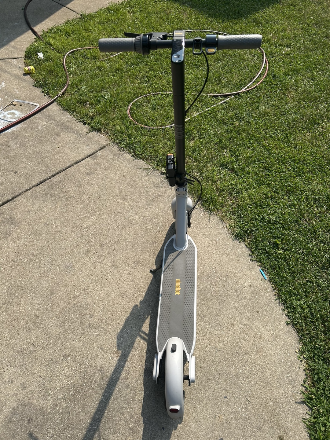 Ninebot Electric Scooter (G30 MAX LP) - photo 2