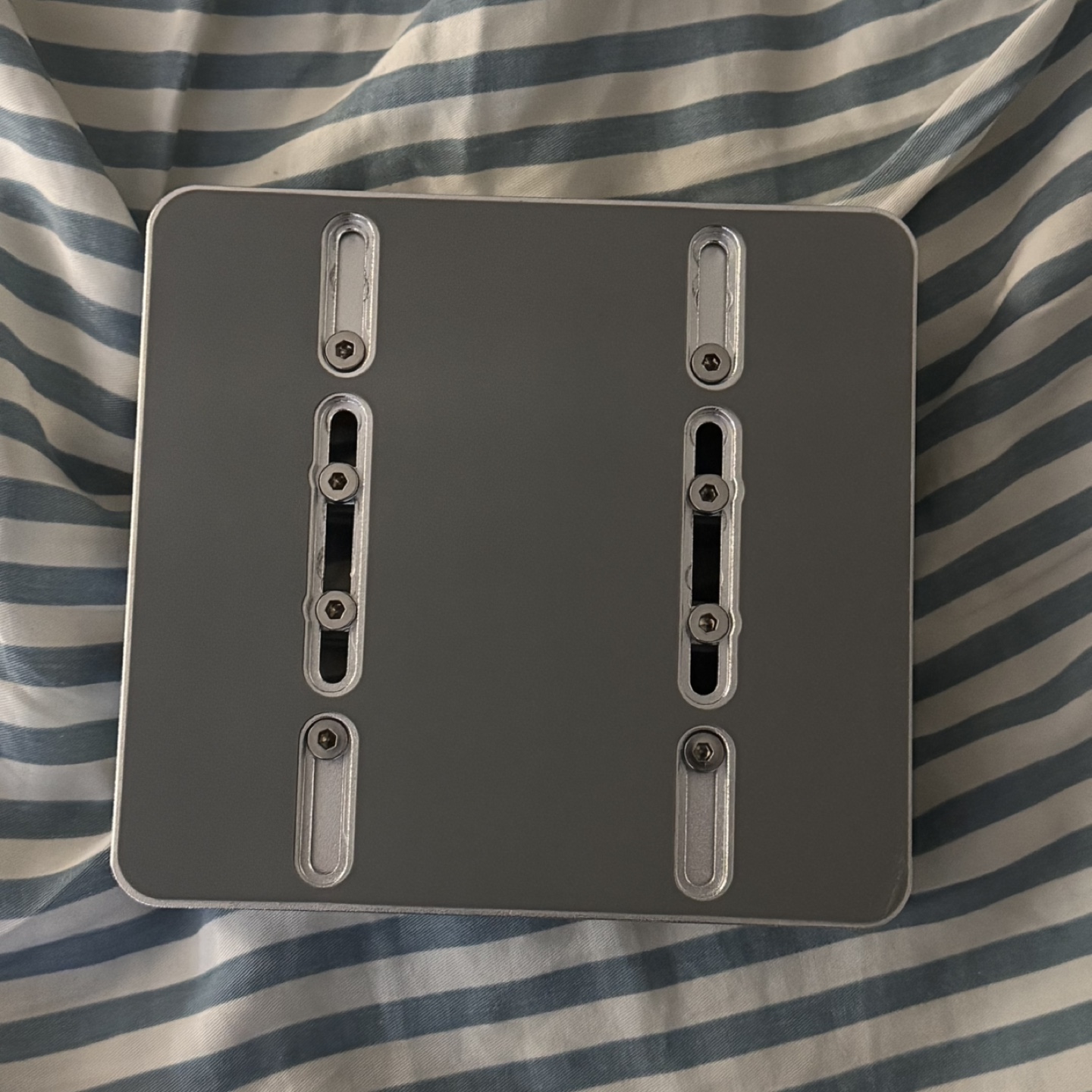 TEFONIA Adjustable Laptop Stand - Silver - photo 3