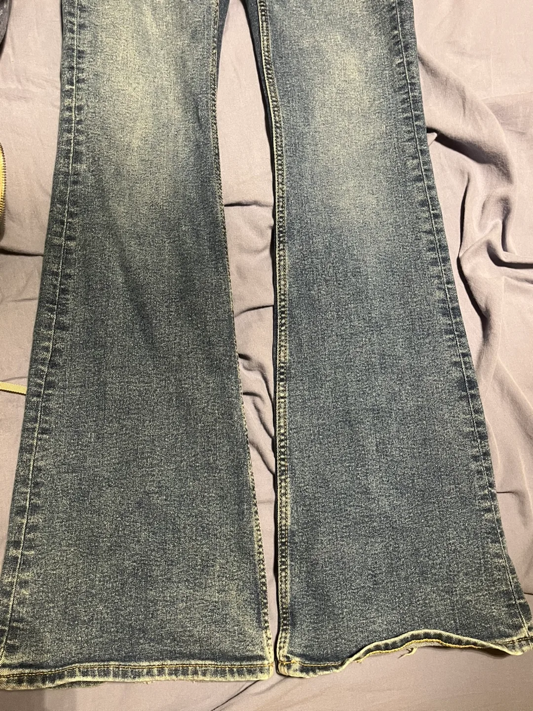 H&M Jeans - Size 0 image indicator(3)