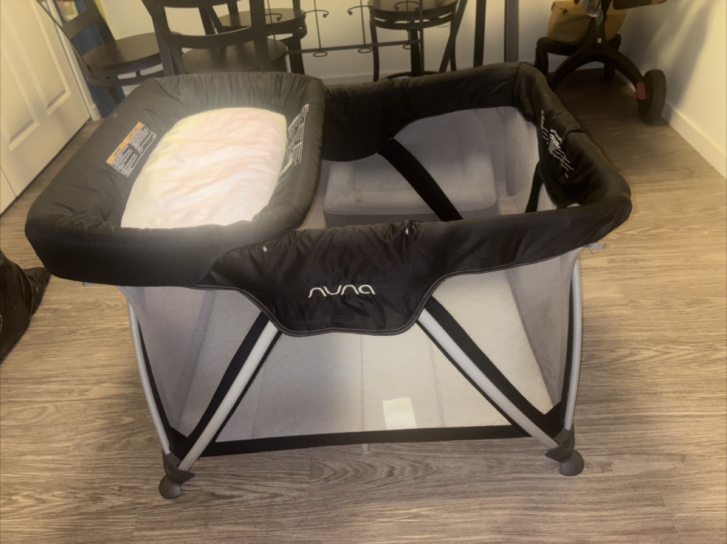 Nuna Sena Aire play pen and changer pad