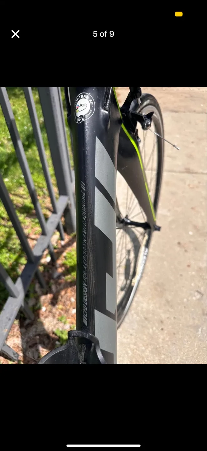 Fuji Road Bike - 56cm image indicator(7)