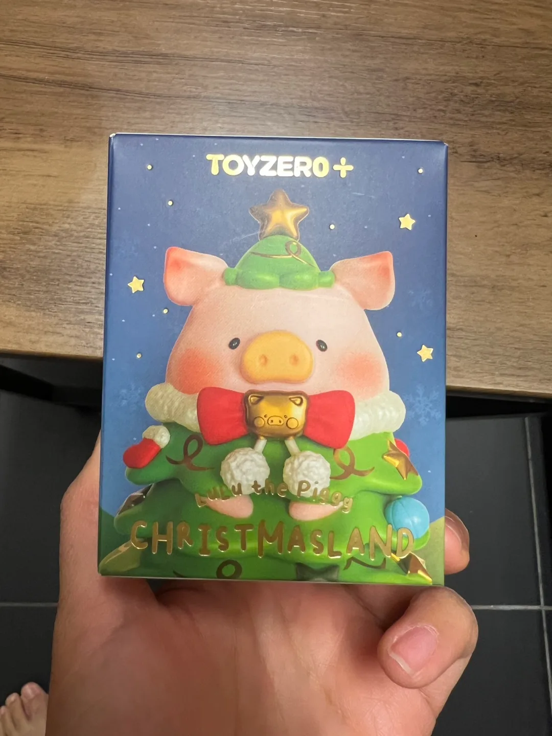 TOYZERO+ Lulu the Piggy Christmasland - Ornament image indicator(3)